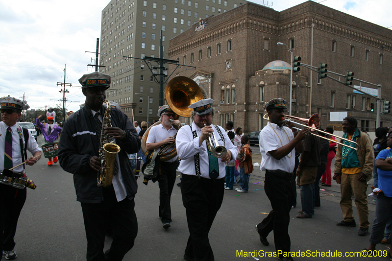 2009-Krewe-of-Tucks-presents-Cone-of-Horror-Tucks-The-Mother-of-all-Parades-Mardi-Gras-New-Orleans-0354