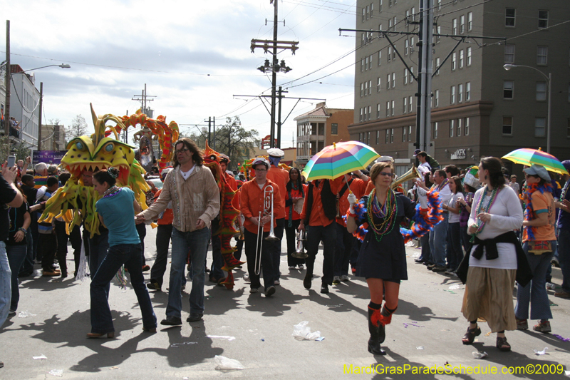 2009-Krewe-of-Tucks-presents-Cone-of-Horror-Tucks-The-Mother-of-all-Parades-Mardi-Gras-New-Orleans-0425