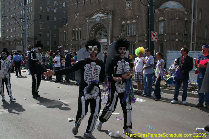 2009-Krewe-of-Tucks-presents-Cone-of-Horror-Tucks-The-Mother-of-all-Parades-Mardi-Gras-New-Orleans-0432