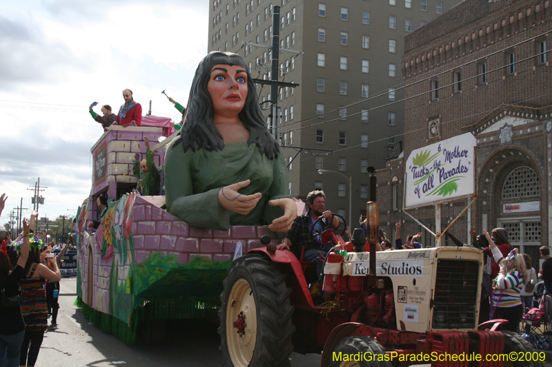 2009-Krewe-of-Tucks-presents-Cone-of-Horror-Tucks-The-Mother-of-all-Parades-Mardi-Gras-New-Orleans-0436