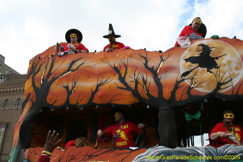 2009-Krewe-of-Tucks-presents-Cone-of-Horror-Tucks-The-Mother-of-all-Parades-Mardi-Gras-New-Orleans-0458