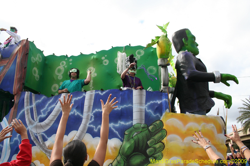 2009-Krewe-of-Tucks-presents-Cone-of-Horror-Tucks-The-Mother-of-all-Parades-Mardi-Gras-New-Orleans-0482