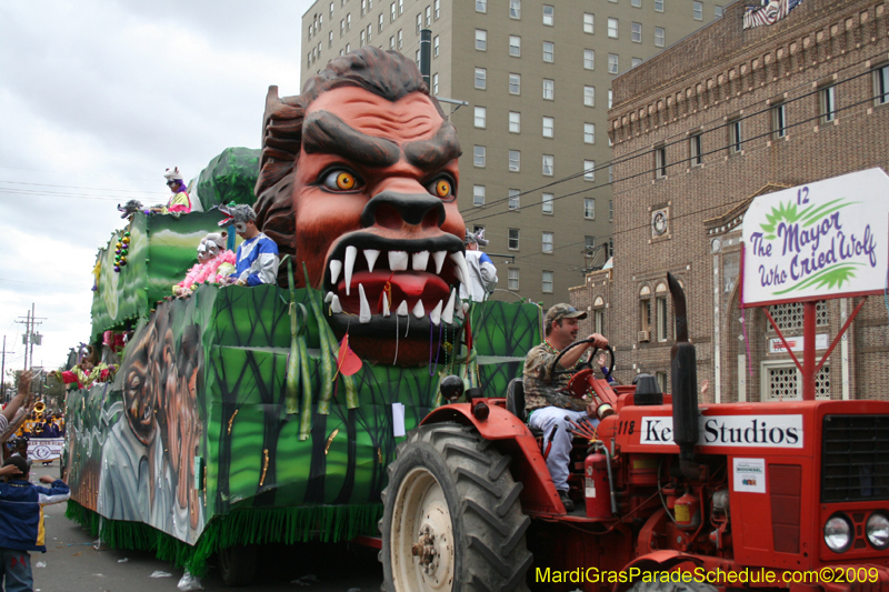 2009-Krewe-of-Tucks-presents-Cone-of-Horror-Tucks-The-Mother-of-all-Parades-Mardi-Gras-New-Orleans-0506