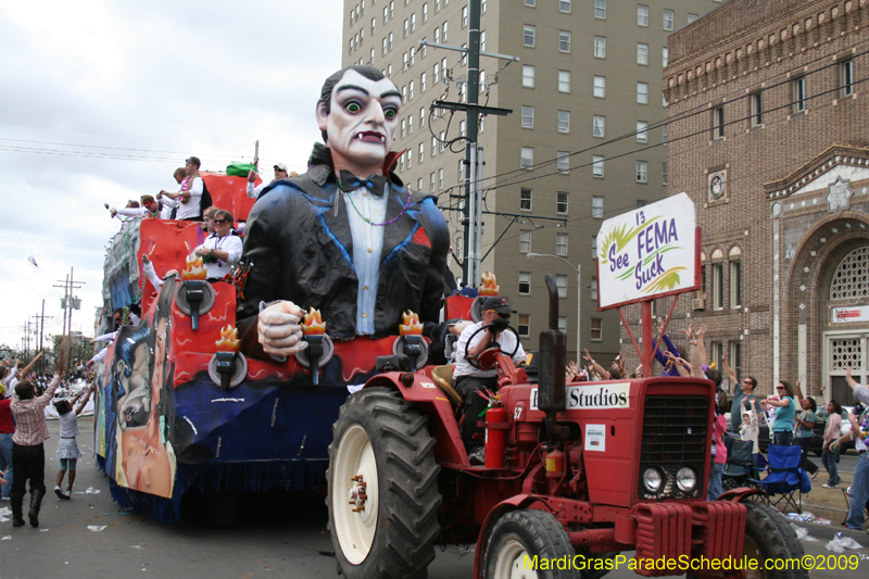 2009-Krewe-of-Tucks-presents-Cone-of-Horror-Tucks-The-Mother-of-all-Parades-Mardi-Gras-New-Orleans-0519