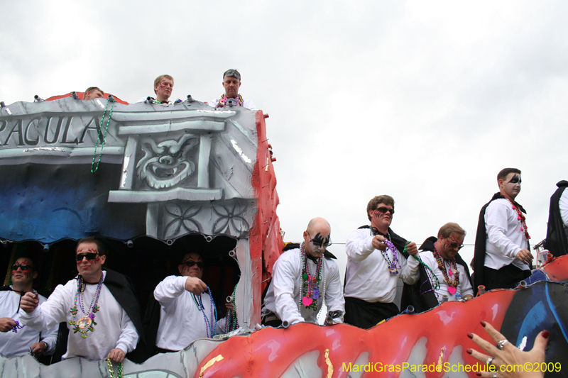 2009-Krewe-of-Tucks-presents-Cone-of-Horror-Tucks-The-Mother-of-all-Parades-Mardi-Gras-New-Orleans-0521