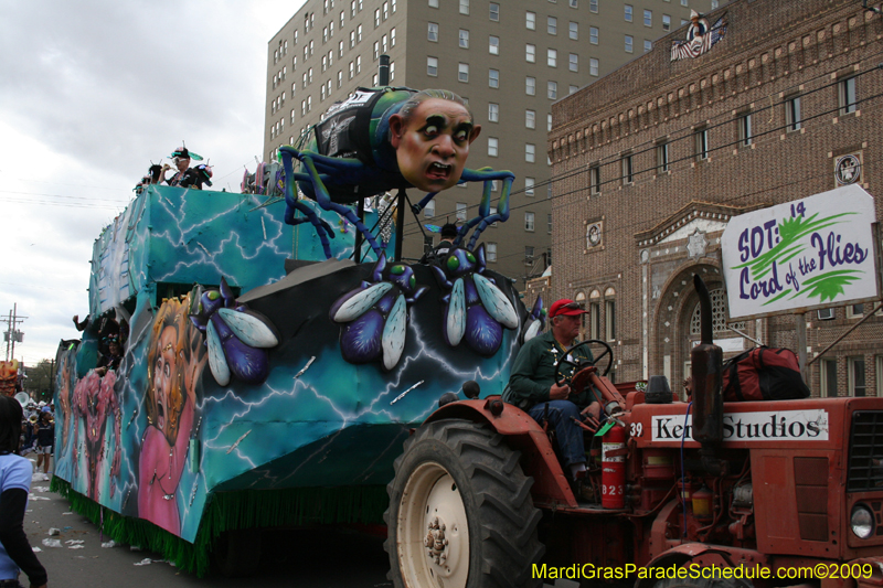 2009-Krewe-of-Tucks-presents-Cone-of-Horror-Tucks-The-Mother-of-all-Parades-Mardi-Gras-New-Orleans-0533