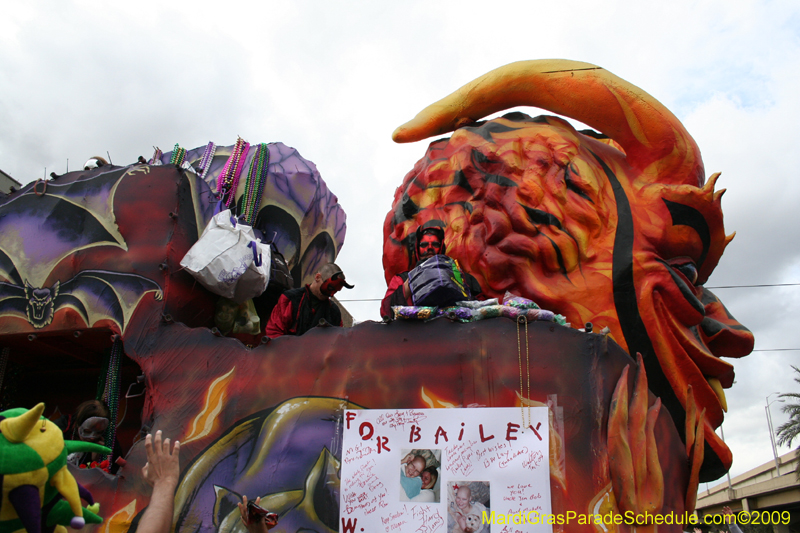 2009-Krewe-of-Tucks-presents-Cone-of-Horror-Tucks-The-Mother-of-all-Parades-Mardi-Gras-New-Orleans-0546