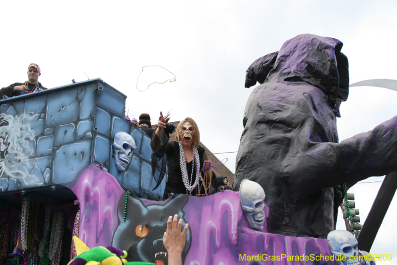 2009-Krewe-of-Tucks-presents-Cone-of-Horror-Tucks-The-Mother-of-all-Parades-Mardi-Gras-New-Orleans-0558