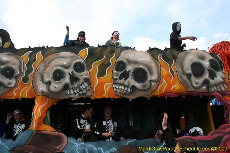 2009-Krewe-of-Tucks-presents-Cone-of-Horror-Tucks-The-Mother-of-all-Parades-Mardi-Gras-New-Orleans-0592