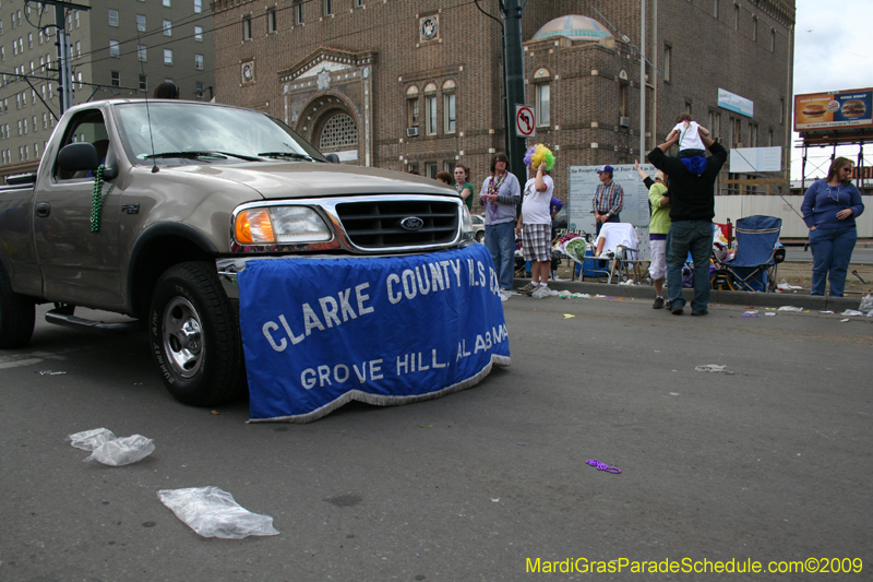 2009-Krewe-of-Tucks-presents-Cone-of-Horror-Tucks-The-Mother-of-all-Parades-Mardi-Gras-New-Orleans-0627