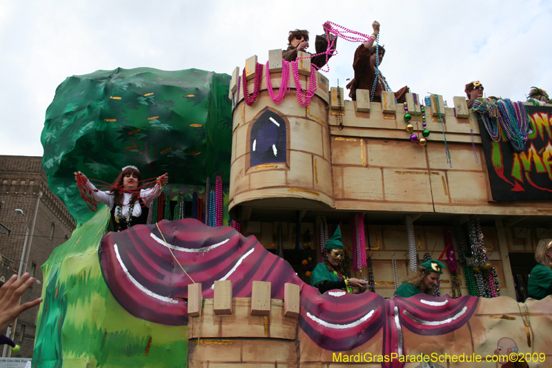 2009-Krewe-of-Tucks-presents-Cone-of-Horror-Tucks-The-Mother-of-all-Parades-Mardi-Gras-New-Orleans-0672