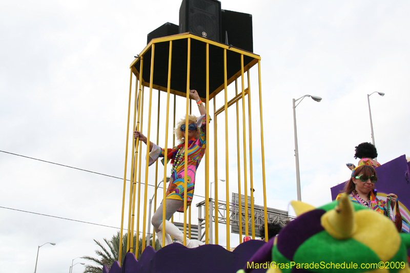 2009-Krewe-of-Tucks-presents-Cone-of-Horror-Tucks-The-Mother-of-all-Parades-Mardi-Gras-New-Orleans-0700