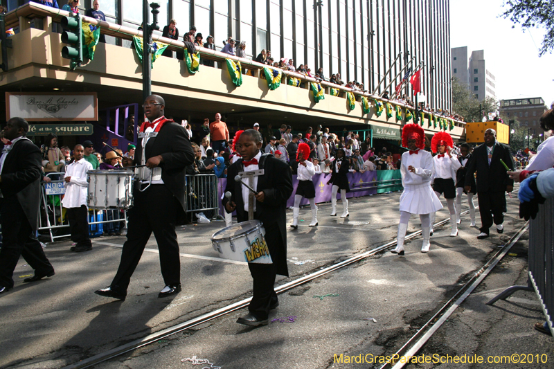 Krewe-of-Tucks-2010-Mardi-Gras-New-Orleans-7723