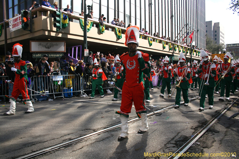 Krewe-of-Tucks-2010-Mardi-Gras-New-Orleans-7735