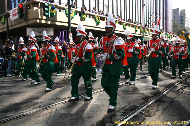 Krewe-of-Tucks-2010-Mardi-Gras-New-Orleans-7736