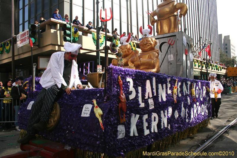 Krewe-of-Tucks-2010-Mardi-Gras-New-Orleans-7778