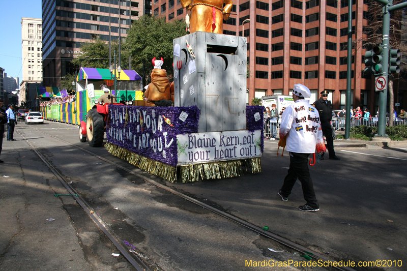 Krewe-of-Tucks-2010-Mardi-Gras-New-Orleans-7780