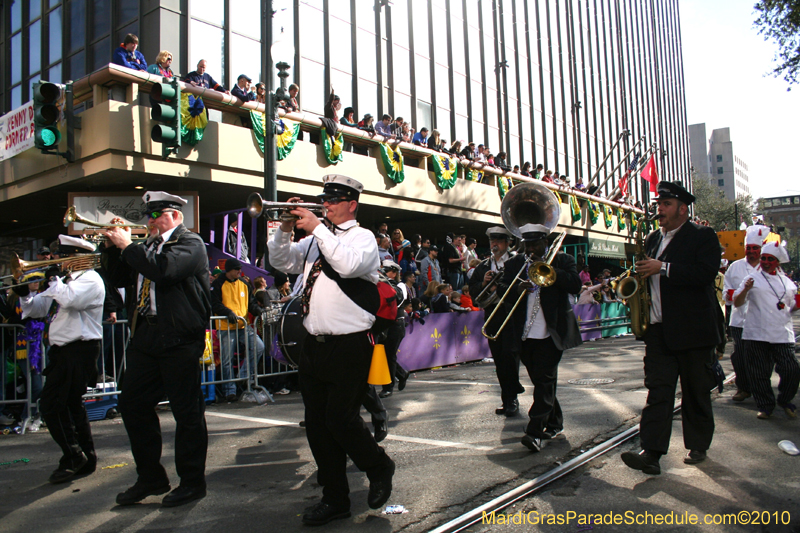 Krewe-of-Tucks-2010-Mardi-Gras-New-Orleans-7787