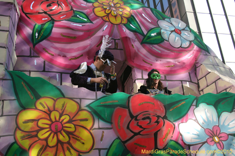 Krewe-of-Tucks-2010-Mardi-Gras-New-Orleans-7796