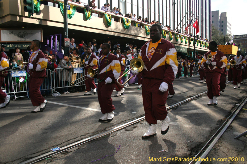 Krewe-of-Tucks-2010-Mardi-Gras-New-Orleans-7827