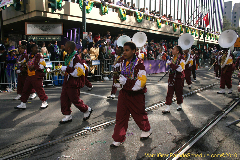 Krewe-of-Tucks-2010-Mardi-Gras-New-Orleans-7829