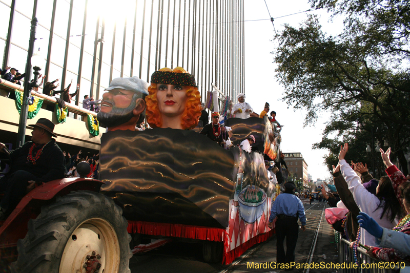 Krewe-of-Tucks-2010-Mardi-Gras-New-Orleans-7840