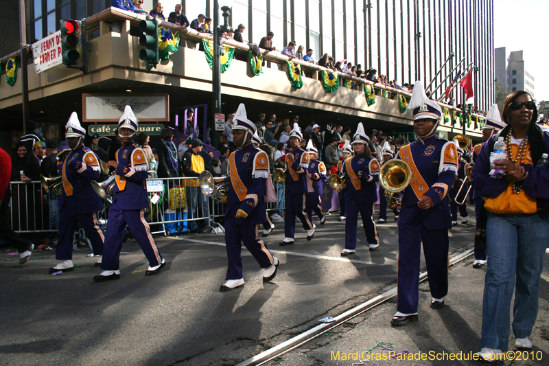 Krewe-of-Tucks-2010-Mardi-Gras-New-Orleans-7848