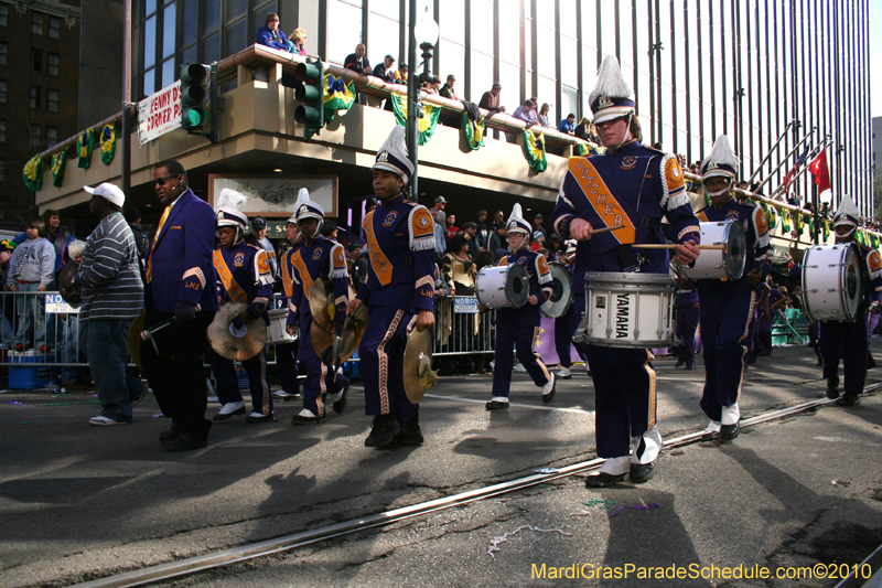 Krewe-of-Tucks-2010-Mardi-Gras-New-Orleans-7852