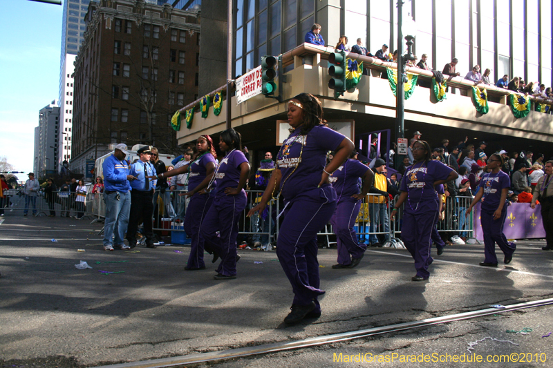 Krewe-of-Tucks-2010-Mardi-Gras-New-Orleans-7854