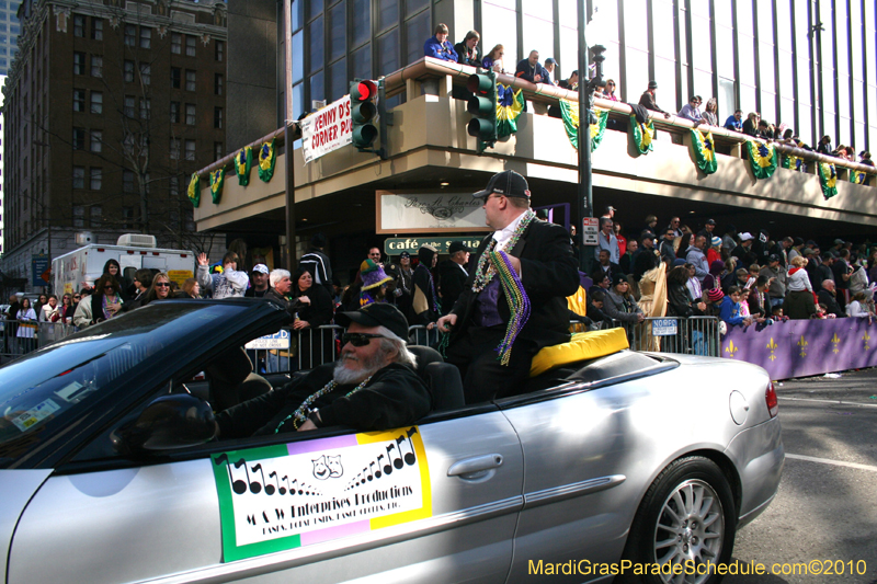 Krewe-of-Tucks-2010-Mardi-Gras-New-Orleans-7856