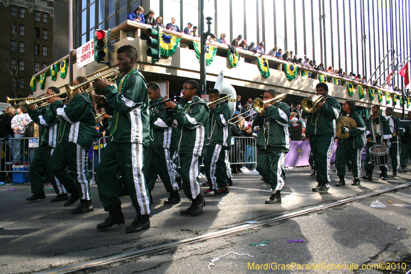 Krewe-of-Tucks-2010-Mardi-Gras-New-Orleans-7867