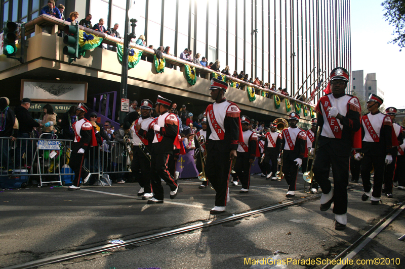 Krewe-of-Tucks-2010-Mardi-Gras-New-Orleans-7899