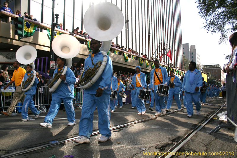 Krewe-of-Tucks-2010-Mardi-Gras-New-Orleans-7915