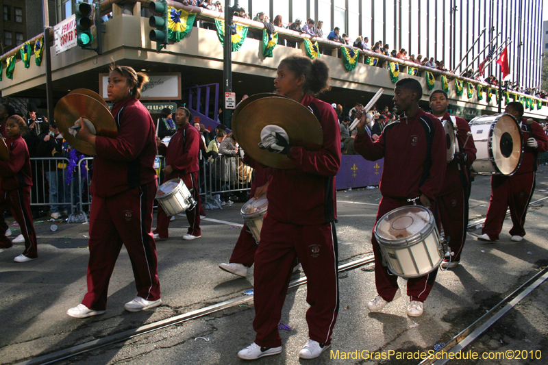 Krewe-of-Tucks-2010-Mardi-Gras-New-Orleans-7928