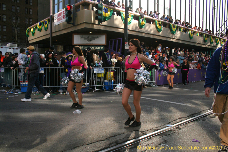 Krewe-of-Tucks-2010-Mardi-Gras-New-Orleans-7938