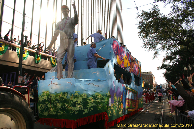 Krewe-of-Tucks-2010-Mardi-Gras-New-Orleans-7941