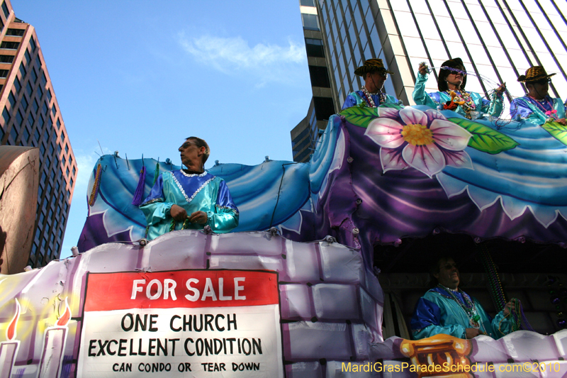 Krewe-of-Tucks-2010-Mardi-Gras-New-Orleans-7950