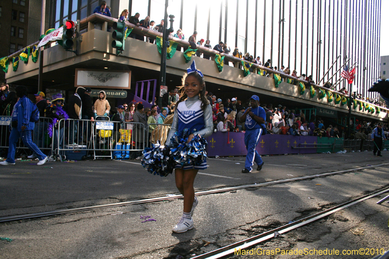 Krewe-of-Tucks-2010-Mardi-Gras-New-Orleans-7999