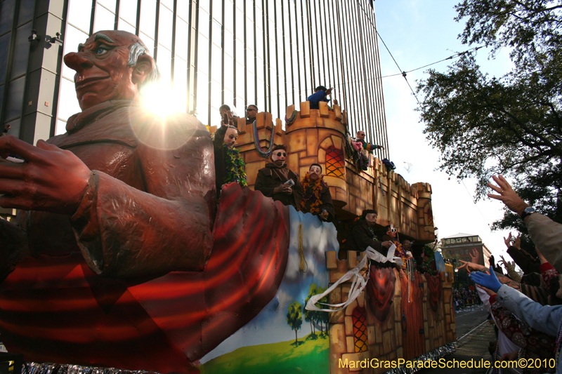 Krewe-of-Tucks-2010-Mardi-Gras-New-Orleans-8000