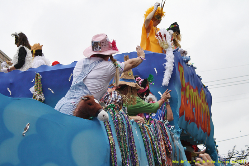 Krewe-of-Tucks-2011-0125