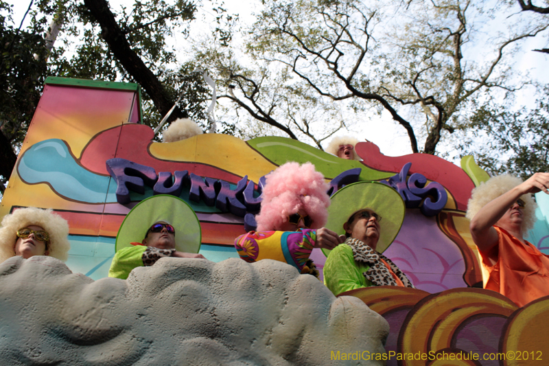 Krewe-of-Tucks-2012-0293