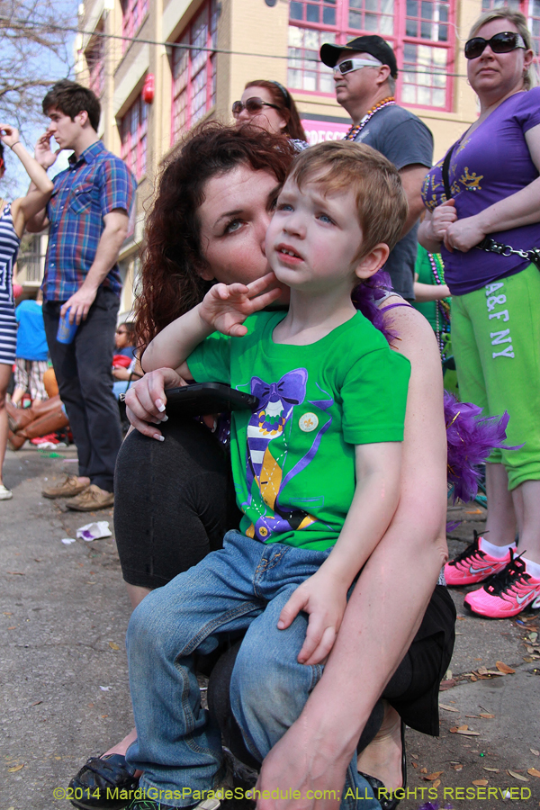 2014-Krewe-of-Tucks-11174