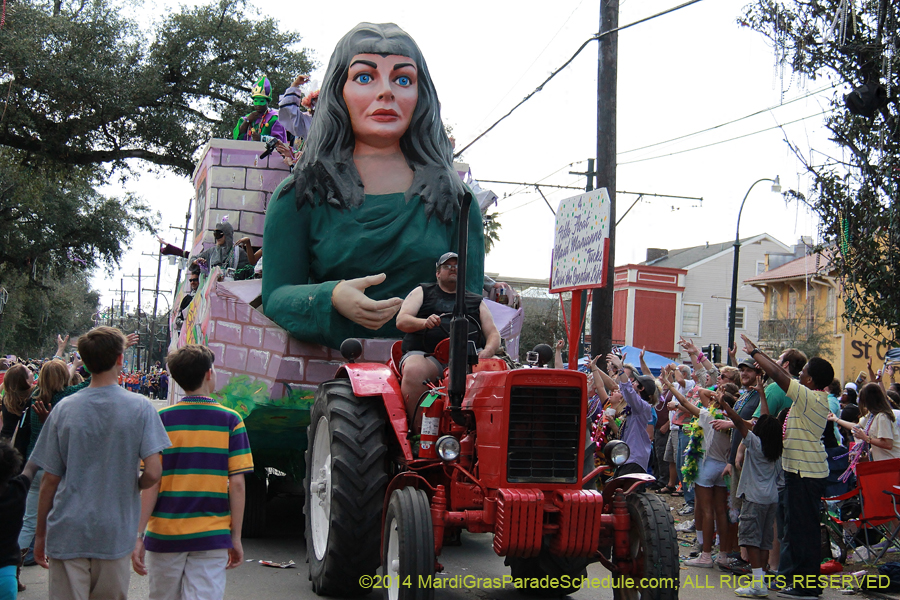 2014-Krewe-of-Tucks-11177