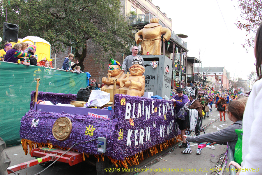 2016-Krewe-of-Tucks-010529