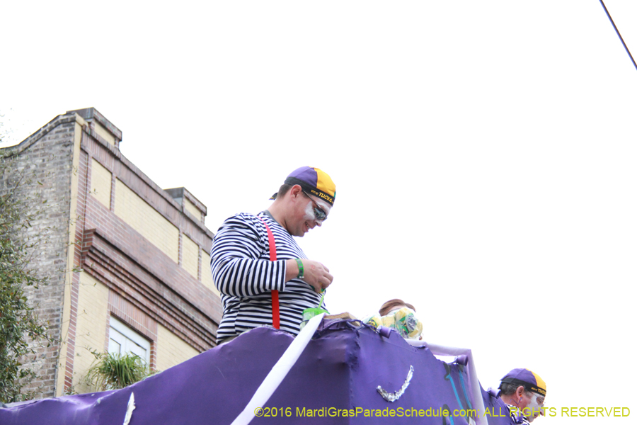 2016-Krewe-of-Tucks-010653