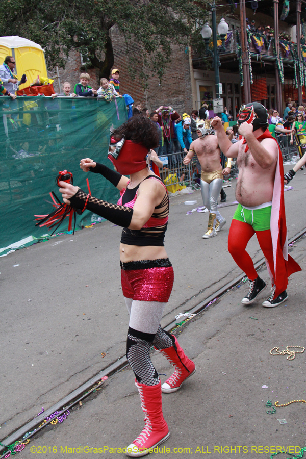 2016-Krewe-of-Tucks-010700