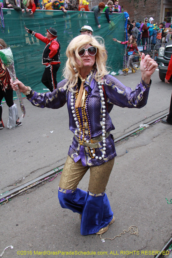 2016-Krewe-of-Tucks-010728