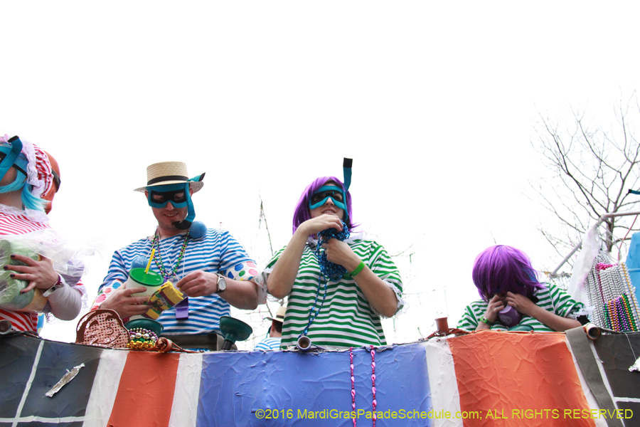 2016-Krewe-of-Tucks-010732