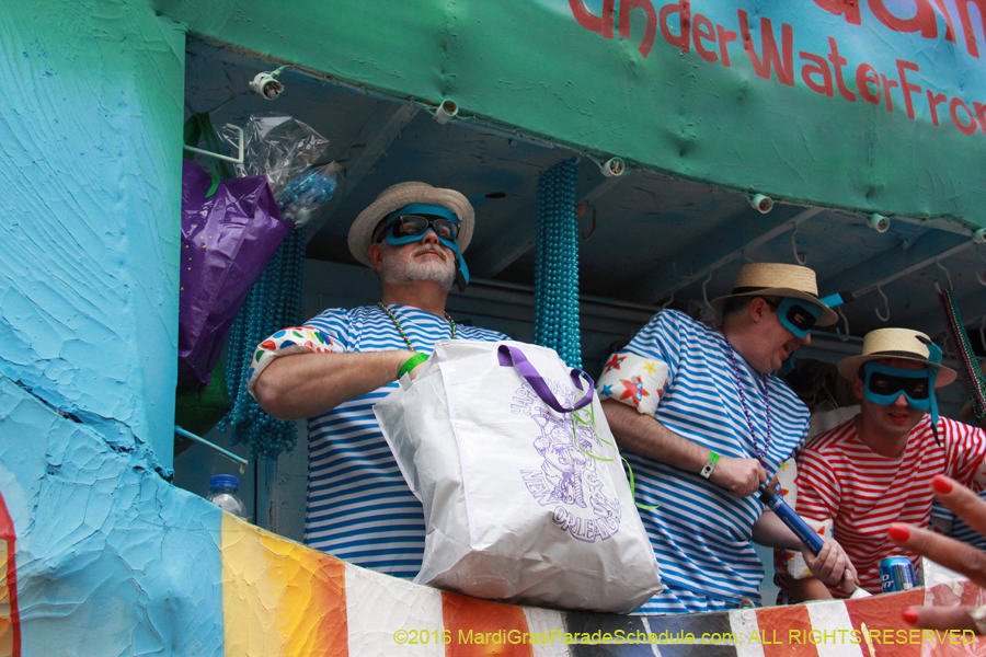 2016-Krewe-of-Tucks-010733