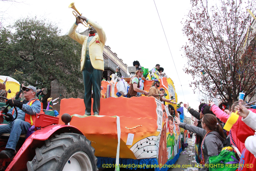 2016-Krewe-of-Tucks-010748